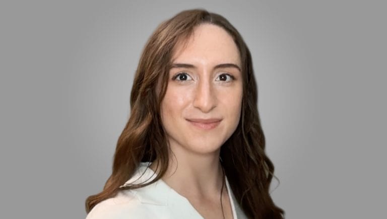 Portrait of Chelsea Hanson, Registered Provisional Psychologist in Edmonton, offering individual therapy for anxiety, depression, OCD, PTSD, and insomnia.