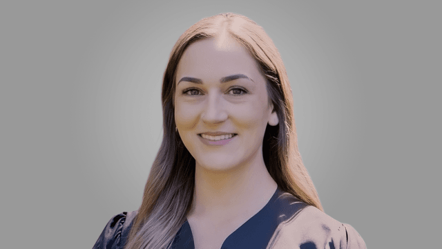 Portrait of Dr. Tiana Warner, Registered Provisional Psychologist at ShiftGrit